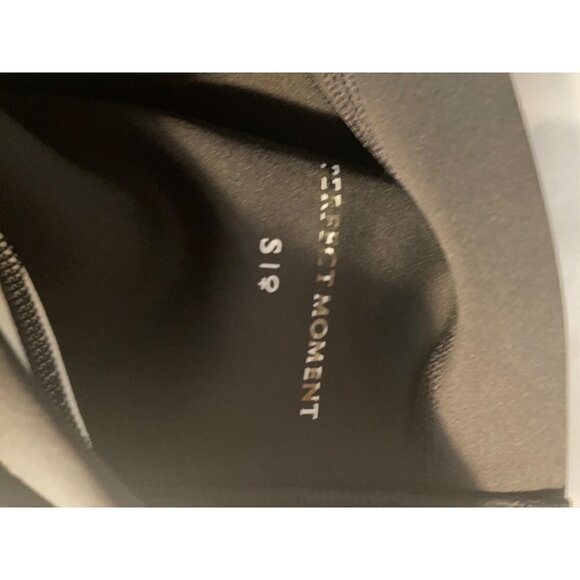 Perfect Moment Imok Neo Surf Wetsuit Size Small S NWT Black & Snow White - Picture 8 of 9